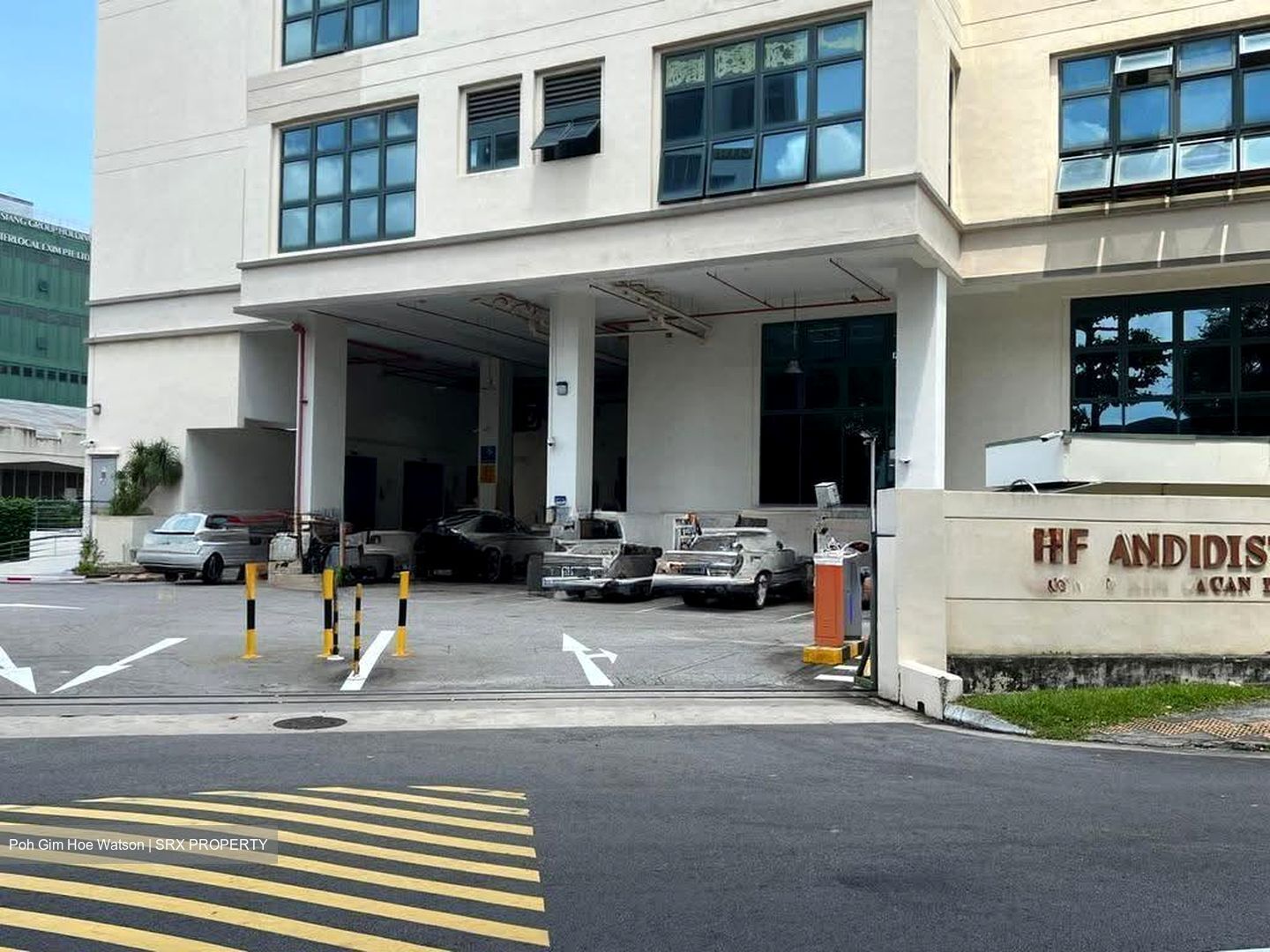 Csi Distribution Centre (D19), Factory #638976051